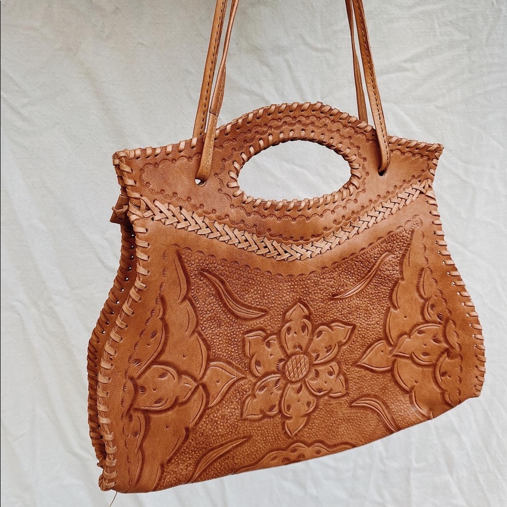 Real leather floral handbag/shoulder bag